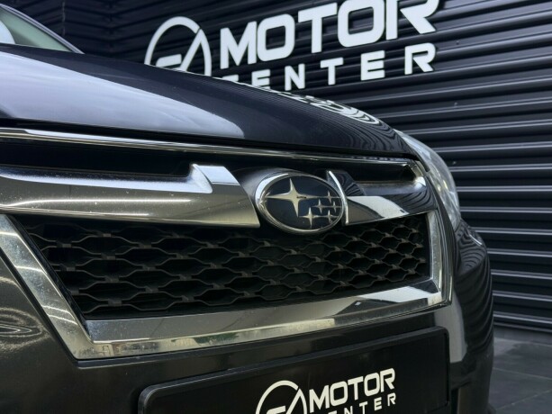 subaru-legacy-bensin-2014-big-4