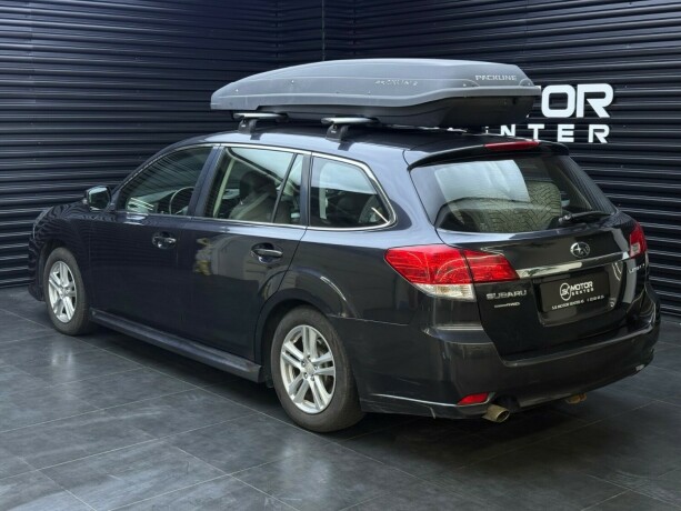 subaru-legacy-bensin-2014-big-1