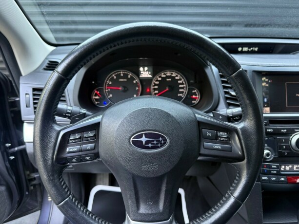 subaru-legacy-bensin-2014-big-14