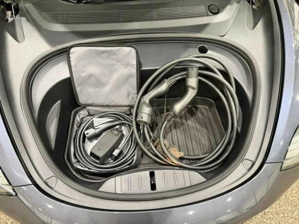 tesla-model-3-elektrisitet-2022-big-23