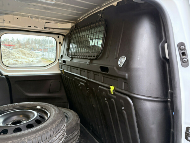 citroen-berlingo-diesel-2021-big-6