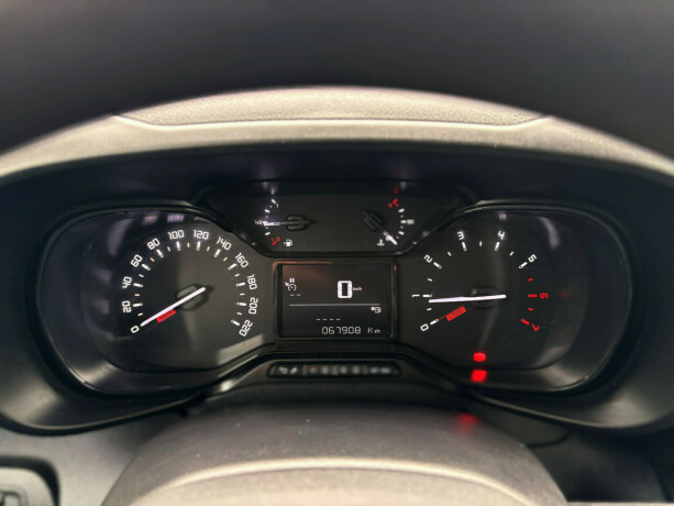 citroen-berlingo-diesel-2021-big-18