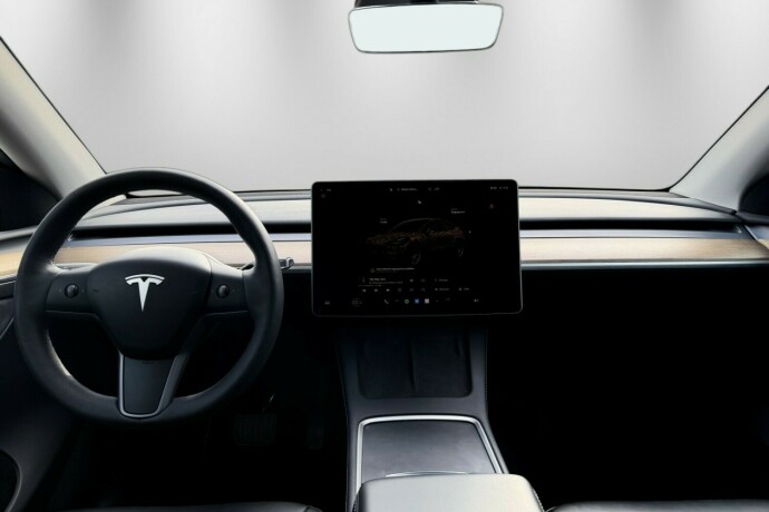tesla-model-y-elektrisitet-2023-big-13