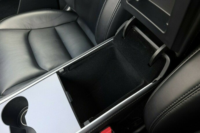 tesla-model-y-elektrisitet-2023-big-25