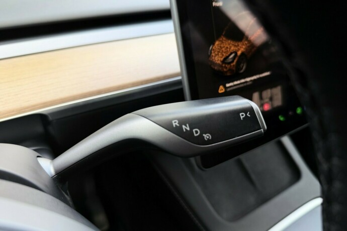 tesla-model-y-elektrisitet-2023-big-16