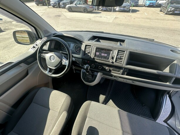 volkswagen-transporter-diesel-2020-big-9