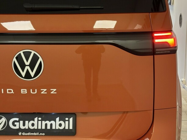 volkswagen-id-buzz-elektrisitet-2024-big-9