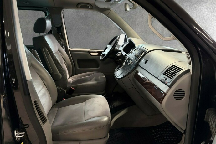 volkswagen-multivan-diesel-2008-big-19