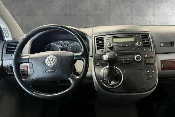 volkswagen-multivan-diesel-2008-big-14