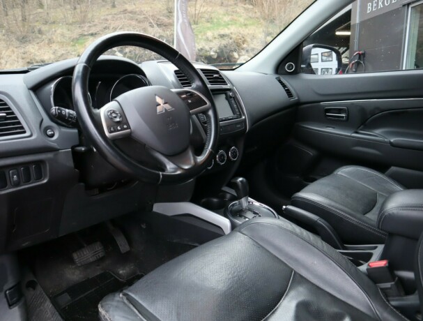 mitsubishi-asx-diesel-2014-big-7