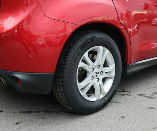 mitsubishi-asx-diesel-2014-big-20