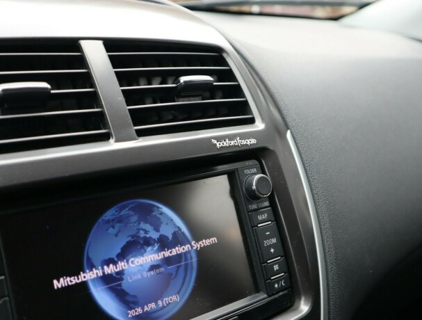 mitsubishi-asx-diesel-2014-big-17