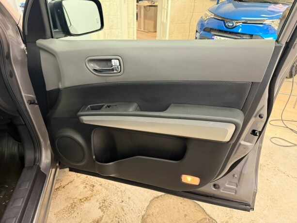 nissan-x-trail-diesel-2008-big-22