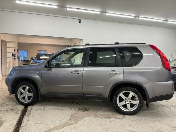 nissan-x-trail-diesel-2008-big-1