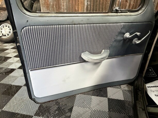 volvo-pv-bensin-1957-big-25