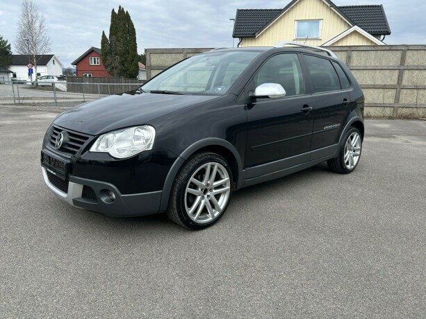 volkswagen-polo-bensin-2009-big-2