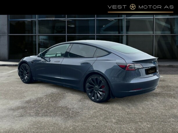 tesla-model-3-elektrisitet-2021-big-4