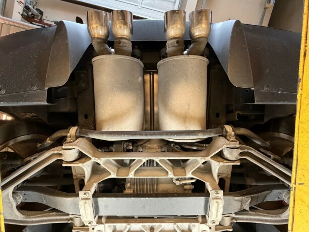 chevrolet-corvette-bensin-2006-big-42