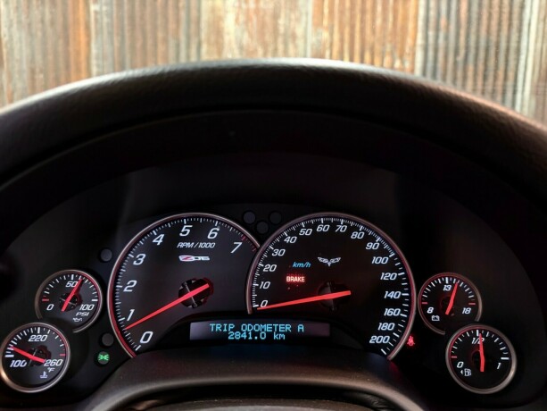 chevrolet-corvette-bensin-2006-big-29