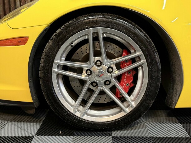 chevrolet-corvette-bensin-2006-big-14