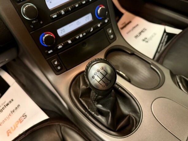 chevrolet-corvette-bensin-2006-big-32