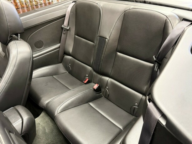 chevrolet-camaro-bensin-2012-big-43