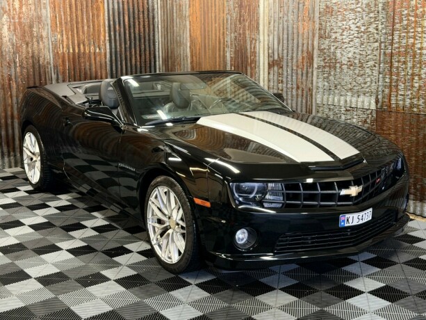 chevrolet-camaro-bensin-2012-big-1