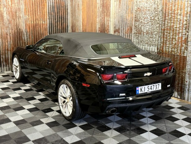 chevrolet-camaro-bensin-2012-big-53