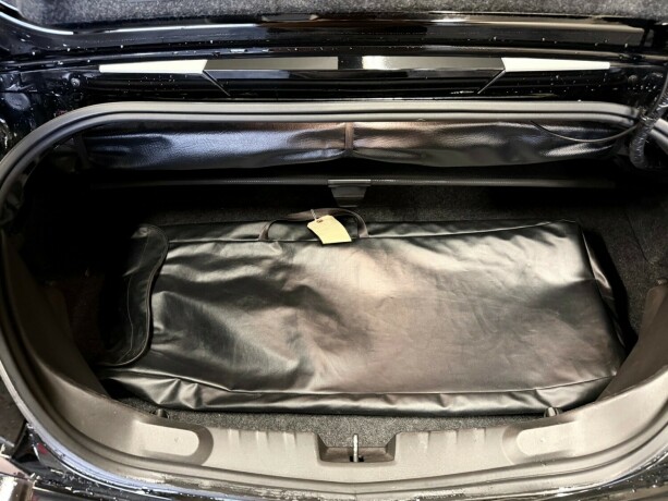 chevrolet-camaro-bensin-2012-big-45