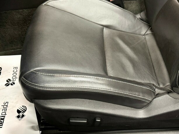 chevrolet-camaro-bensin-2012-big-24