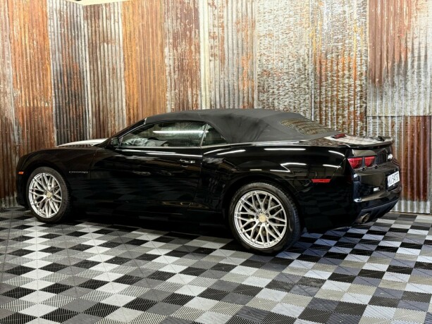 chevrolet-camaro-bensin-2012-big-54