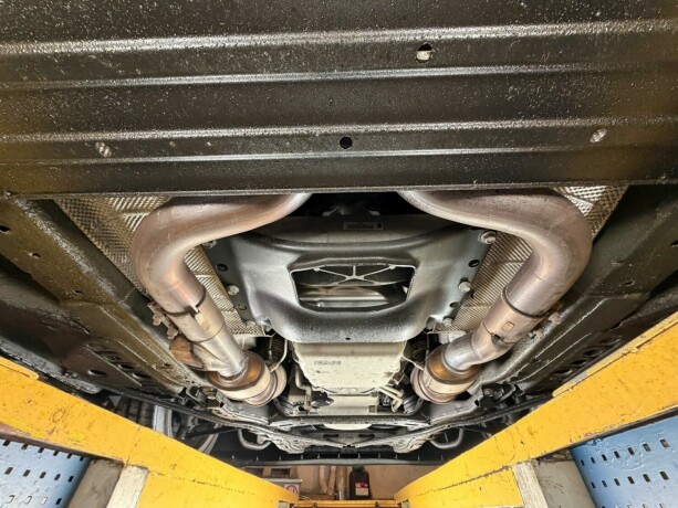 chevrolet-camaro-bensin-2012-big-60