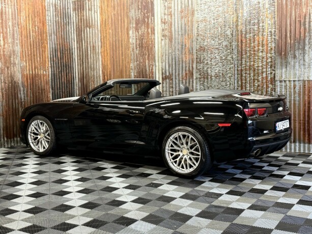 chevrolet-camaro-bensin-2012-big-13