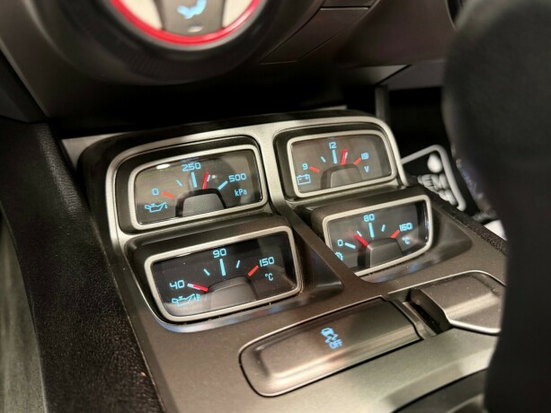 chevrolet-camaro-bensin-2012-big-35