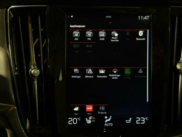 volvo-v90-cross-country-diesel-2018-big-23