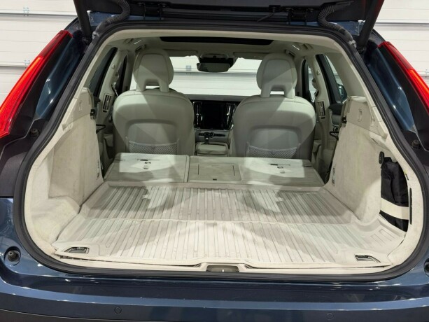 volvo-v90-cross-country-diesel-2018-big-12