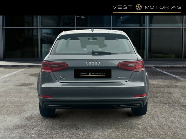 audi-a3-elektrisitetbensin-2016-big-5