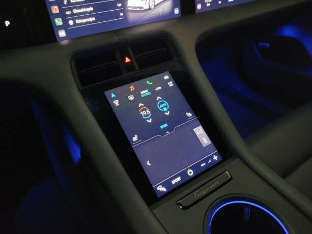 porsche-taycan-cross-turismo-elektrisitet-2022-big-29