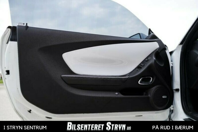 chevrolet-camaro-bensin-2014-big-23