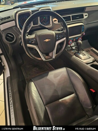 chevrolet-camaro-bensin-2014-big-10