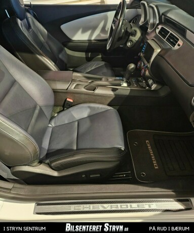 chevrolet-camaro-bensin-2014-big-12