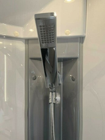 dethleffs-nomad-560-fmk-snow-hel197rsvogn-2022-big-26