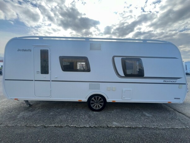 dethleffs-nomad-560-fmk-snow-hel197rsvogn-2022-big-3