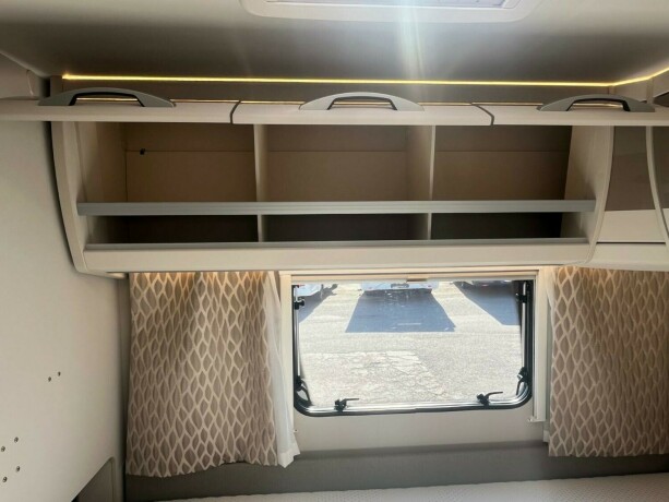 dethleffs-nomad-560-fmk-snow-hel197rsvogn-2022-big-17