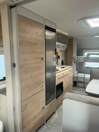 dethleffs-nomad-560-fmk-snow-hel197rsvogn-2022-big-36