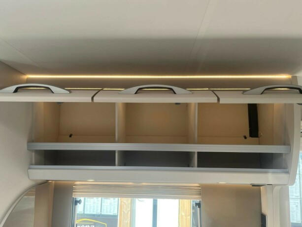 dethleffs-nomad-560-fmk-snow-hel197rsvogn-2022-big-46