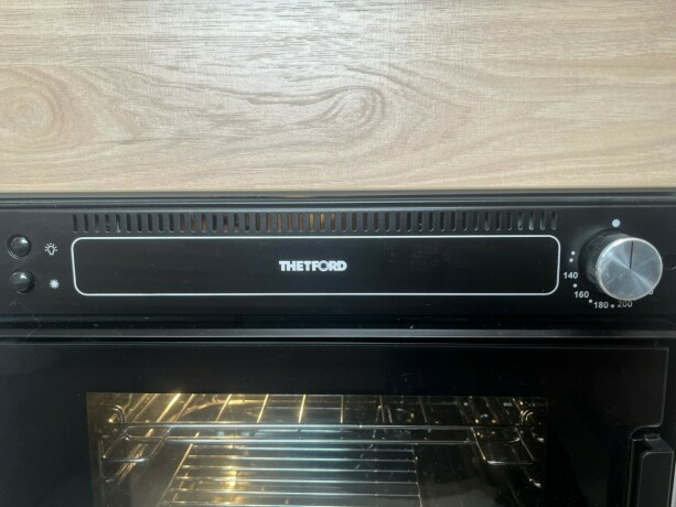 dethleffs-nomad-560-fmk-snow-hel197rsvogn-2022-big-53