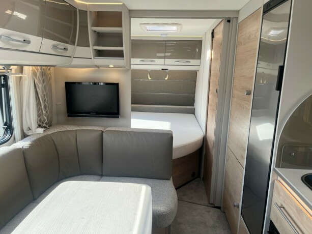 dethleffs-nomad-560-fmk-snow-hel197rsvogn-2022-big-13