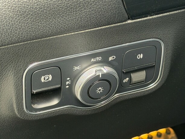 mercedes-benz-gla-elektrisitetbensin-2022-big-20