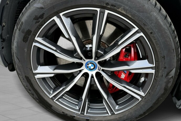 bmw-x5-elektrisitetbensin-2024-big-16
